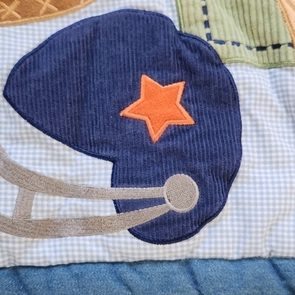 Lambs and Ivy Sports‎ Football Baseball Basketball Stars Quilt Nursery Blanket - Picture 11 of 12